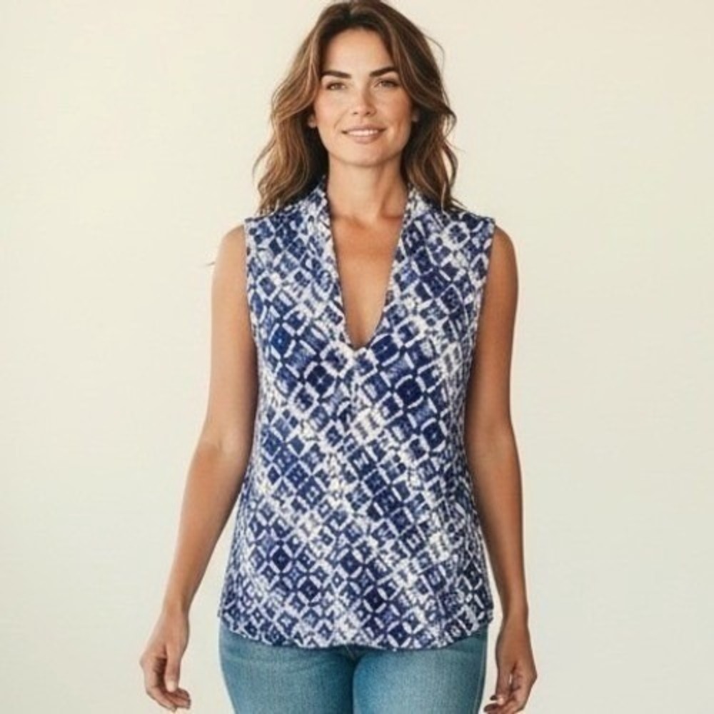 ROSE & OLIVE Geometric Print V-Neck Sleeveless Top Women's Size S Career Party